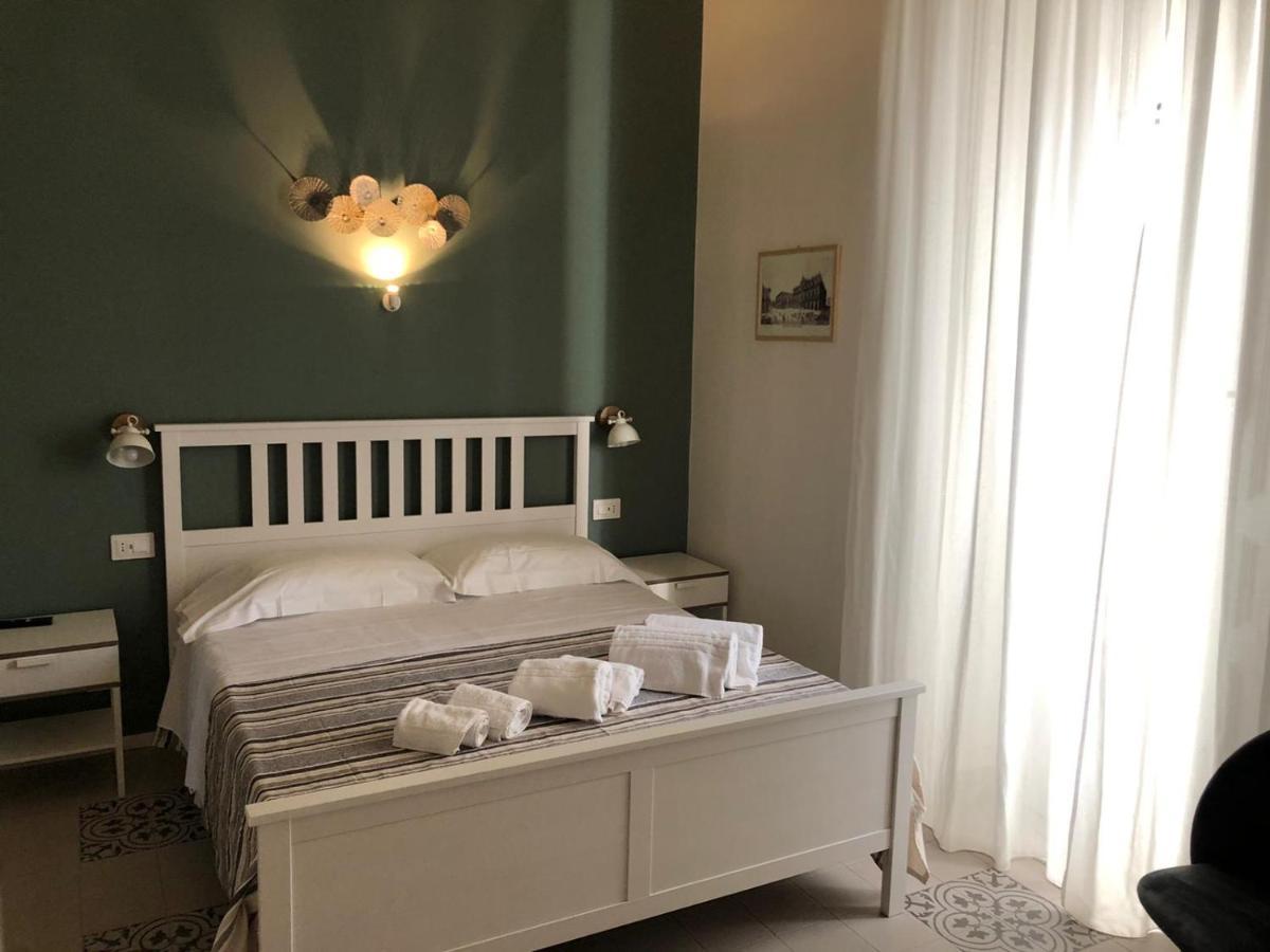 Ursino'S Luxury Bed & Breakfast Catania Ngoại thất bức ảnh